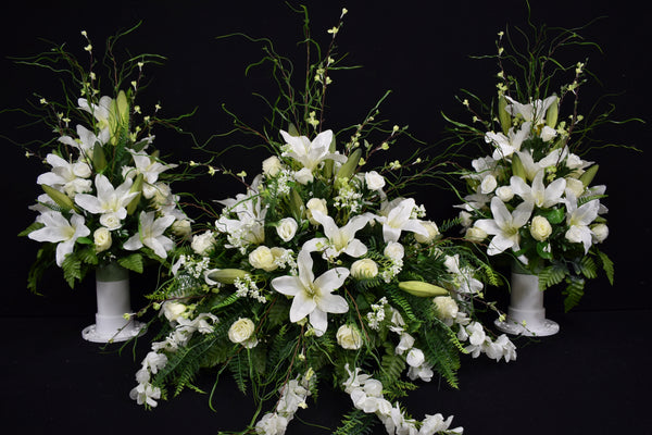 Deluxe Headstone and/or Vase Arrangement White Cream - DHV-005