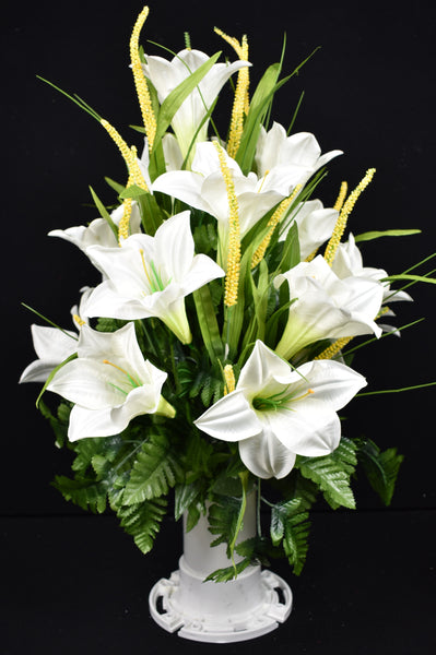 White Yellow Trumpet Lily & Fillers - V-144